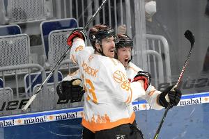 DEL: Grizzlys verlängern mit Kapitän und Top-Scorer Machacek