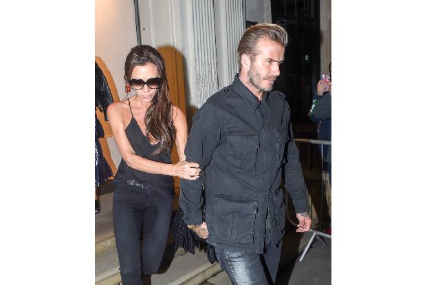 Teurer wird's nicht mehr: David Beckham schenkte seiner Victoria 2006 ein Bulgari-Halsband aus Diamanten und Rubinen. Der Preis? Über 7 Millionen Euro. Wer's hat, hat's eben. Dafür sind die beiden noch immer verheiratet.
