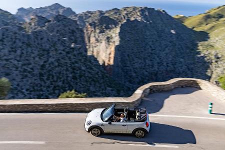 Mini Cooper SE Cabrio