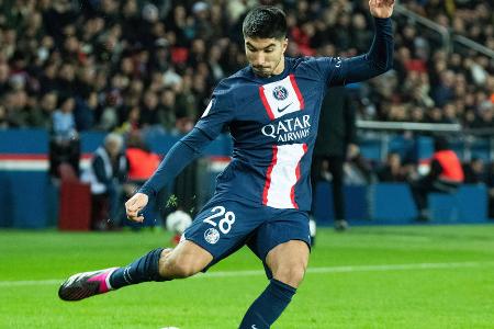 Carlos Soler (bis 57.) - Note: 4,0 - Bot einen mannschaftsdienlichen und fehlerarmen Auftritt auf der linken Seite an. Konnte das zähe Spiel seiner Farben aber kaum einmal beleben.
