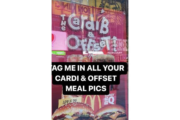 Sag es mit einem McDonald's-Menü: Cardi B und Offset besuchten eine Burgerfiliale in New York, um den Start ihres neuen 'Cardi B & Offset Meals' einzuläuten. Die Fans drängten sich zu Tausenden davor.