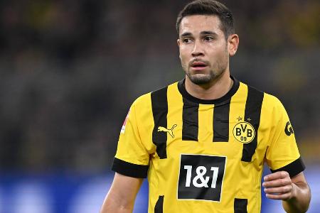 Raphael Guerreiro - Note: 3,0 - Hakim Ziyech sah gegen Guerreiro zunächst gar kein Land, der sich immer wieder ins Offensivspiel einschaltete - wenn auch nicht ganz so spielprägend wie Wolf auf rechts. Beste Szene: Schickte Adeyemi mit einem Befreiungsschlag auf die Reise - der machte dann das 1:0.
