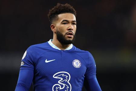 ABWEHR: Reece James - Note: 2,5 - Musste sich im ersten Durchgang fast komplett aufs Verteidigen konzentrieren. Fand in Hälfte zwei mehr Räume für Angriffe. Holte mit einem starken Alleingang einen Freistoß heraus, den er selbst schoss - und aufs Tor brachte. Auch in der Schlussphase immer wieder in Offensivaktionen verwickelt.
