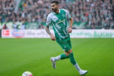 Anthony Jung - Note: 4,5 - Ließ Ryerson und Brandt oftmals zu viel Platz. Offensiv nahezu abgemeldet. In der Rückwärtsbewegung ebenfalls zu langsam. Stellte Veljkovic somit gegen die BVB-Offensive vor schwere Aufgaben. In der zweiten Halbzeit defensiv etwas gefestigter.