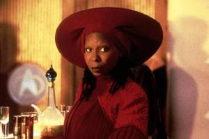 "Star Trek"-Reunion: Whoopi Goldberg moderiert in ikonischem Outfit