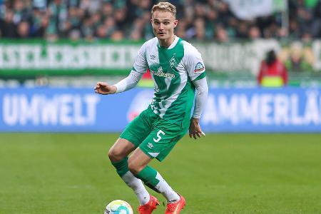 Amos Pieper - Note: 3,5 - Wirkte in der Dreierkette nicht immer souverän und lief einige Male nur hinterher. Beim zweiten Treffer rückte er zu weit auf und verhinderte nicht den Pass in die Tiefe. Im Spielaufbau ohne zündende Ideen. Seine langen Bälle fanden zu selten einen Mitspieler.