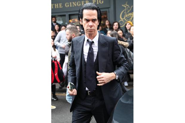 ...Sänger Nick Cave...