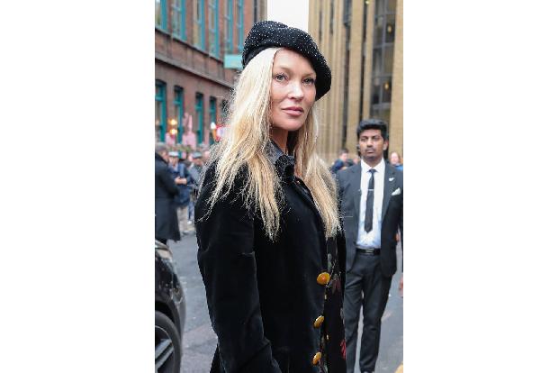 Auch Supermodel Kate Moss gab der Mode-Ikone das letzte Geleit, genauso wie...