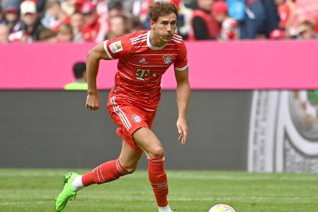 Leon Goretzka (bis 62.) - Note: 3,5 - War nach dem Platzverweis mit seiner Arbeitsmoral ein wichtiger Faktor beim Rekordmeister. Konnte das Spiel aber nicht durchgängig beruhigen. Nach der Pause entglitt ihm das Geschehen zunehmend. Wegen seiner Gelben Karte schließlich ausgewechselt.