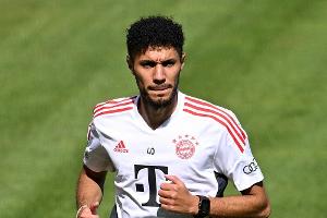 FC Bayern: Mazraoui zurück im Teamtraining