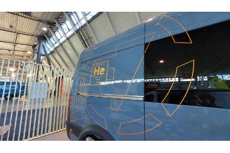 Essential Vans Helium