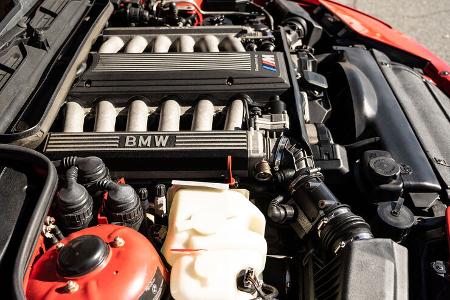 BMW 850 CSi (1993)