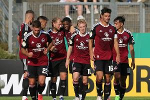 Hecking gewinnt Duell der Trainerdebütanten mit Oral