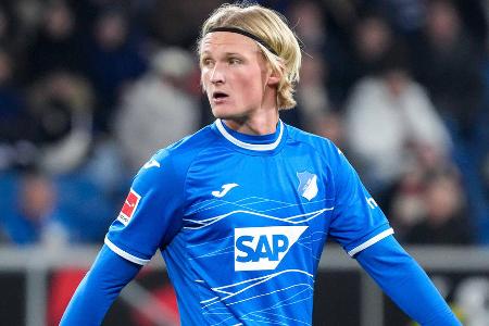 Kasper Dolberg (ab 65.) - Note 3,5 - Es dauerte nicht lange, bis sich der Stürmer im Spiel anmeldete und Kobel mit einem satten Flachschuss ins kurze Eck prüfte (72.). Es blieb die einzige auffällige Aktion des Dänen.