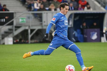Sebastian Rudy (bis 78.) - Note 4,0 - Rückte neu in die Hoffenheimer Startformation und spielte als defensive Absicherung vor der Abwehr. War für eine Vielzahl der Standardsituationen verantwortlich und setzte einen Fernschuss nur minimal am linken Pfosten vorbei (35.). Die Gegenwehr ließ Mitte der zweiten Hälfte nach, erschöpft ausgewechselt.
