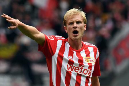 Morton Thorsby (bis 63.) - Note: 4,5 - Konnte die schnellen Gegenspieler wiederholt nur per Foul stoppen. Fand auch im Spiel mit Ball kaum Lösungen. Das Spiel lief phasenweise an ihm vorbei.