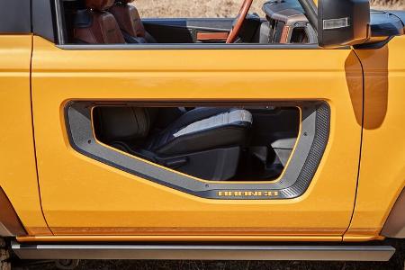 Ford Bronco 2021