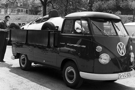 VW ID. Buzz Porsche Taycan Renndienst Historie