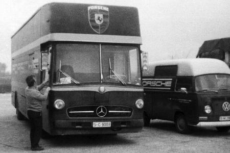 VW ID. Buzz Porsche Taycan Renndienst Historie