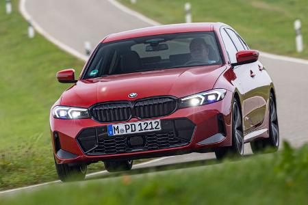 BMW 330i