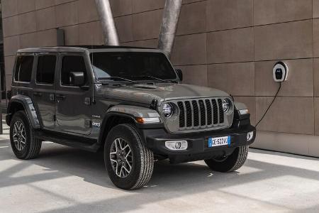 Jeep Wrangler 4Xe PHEV Europa-Version Sahara und Rubicon