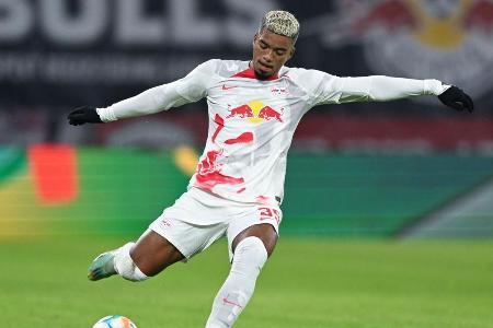 ABWEHR: Benjamin Henrichs - Note: 3,5 - War kaum zu halten, wenn er auf dem Flügel Tempo aufnehmen konnte. Kam aber zu selten in solche Szenen. Offenbarte defensive Schwächen beim Einrücken und in manchen Mittelfeld-Duellen.