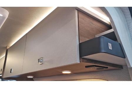 Dachstauschrank, indirekte Beleuchtung