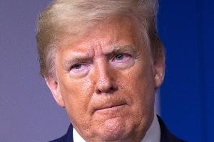 Donald Trump: Buch mit Briefen von Lady Di und Oprah Winfrey
