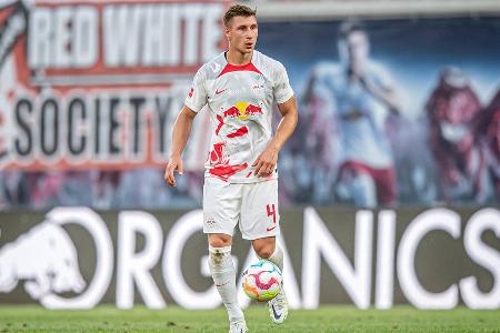 Willi Orbán (bis 72.) - Note: 4,0 - Sorgte über weite Strecken für die Laufhoheit bei RB. Die hohe Abwehrreihe der Leipziger spielte ihm aber nicht unbedingt in die Karten. Der Zwischenraum zwischen ihm und Henrichs war vielfach nicht optimal abgedeckt.