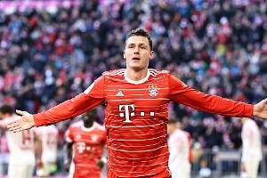 Starke Bayern erfüllen locker Liga-Pflicht