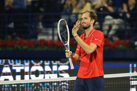 Russisches Finale: Medwedew siegt auch in Dubai Russisches Finale: Medwedew siegt auch in Dubai