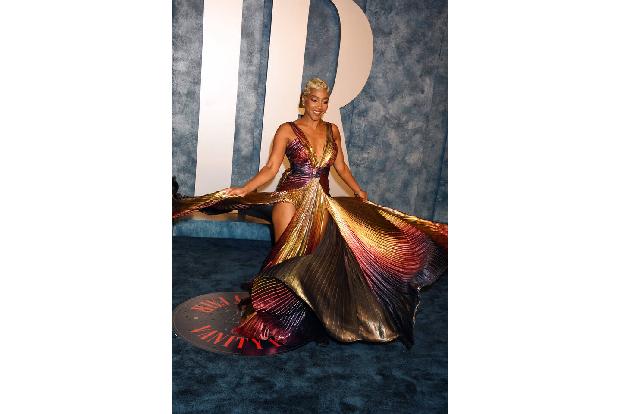 Tiffany Haddish war vielbeschäftigt, denn die Schauspielerin hatte zuvor auch die Oscar-Party von Elton John besucht - und zwischendurch sogar das Outfit gewechselt.