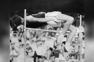 Er revolutionierte den Hochsprung: Olympiasieger Dick Fosbury ist tot