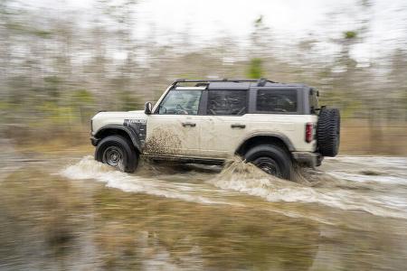 Ford Bronco Everglades 2022