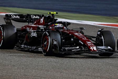 Alfa Romeo - Alfa hat mit dem C43 ein sehr solides Gesamtpaket geliefert, das dank einer aggressiven Strategie in Bahrain direkt in die Punkte fuhr. Mit ein bisschen mehr Top-Speed auf der Geraden wäre vielleicht sogar mehr drin gewesen. So aber hing Zhou rundenlang hinter der Konkurrenz fest. Die fehlenden km/h beklagte auch Bottas, der ansonsten aber nichts zu meckern hatte.