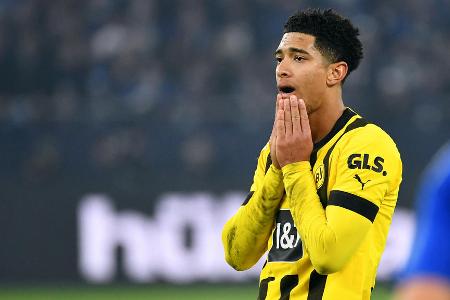 BVB spricht Machtwort - Bis Herbst 2021 steigert sich die Summe auf 130 Millionen Euro. BVB-Führungskraft Sebastian Kehl betont bei 'Sport1': 'Er ist Spieler von Borussia Dortmund und bleibt Spieler von Borussia Dortmund'. Es gebe 'keine Schmerzgrenze'. Die Gerüchte brechen dennoch nicht ab. Der FC Bayern soll wieder mitmischen, Bellingham sogar in Barcelona vor Ort gewesen und sich mit Liverpool ohnehin einig sein.