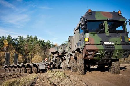 Bundeswehr Bergefahrzeuge Lkw