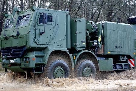 Bundeswehr Bergefahrzeuge Lkw