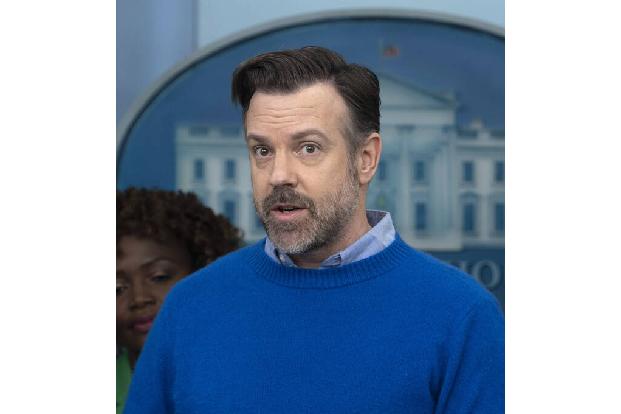 Große Ehre für Jason Sudeikis, Titelheld und Produzent der TV-Kultserie 'Ted Lasso'. Am Montag (20. März) wurde er von US-Präsident Joe Biden ins Weiße Haus eingeladen, wo ein Thema auf der Tagesordnu ... Große Ehre für Jason Sudeikis, Titelheld und Produzent der TV-Kultserie 'Ted Lasso'. Am Montag (20. März) wurde er von US-Präsident Joe Biden ins Weiße Haus eingeladen, wo ein Thema auf der Tagesordnu ...