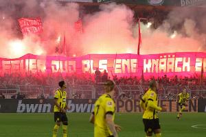 Fanforscher über Pyrotechnik: "Bedürfnis, Regeln zu brechen"