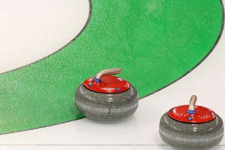 WM: Deutsche Curlerinnen kassieren zwei Niederlagen WM: Deutsche Curlerinnen kassieren zwei Niederlagen