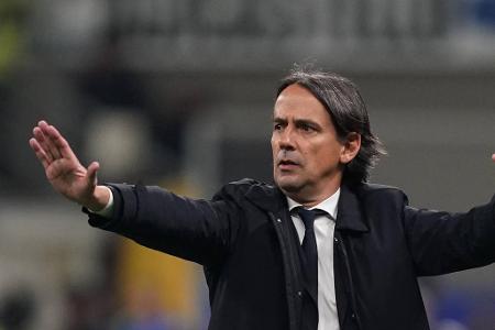 Inter Mailand - Mit Simone Inzaghi ist Inter Mailand in dieser Saison nicht zufrieden. Ob der 44-Jährige auch in der nächste Spielzeit noch Trainer bei den Nerazzurri ist, steht in den Sternen. Ob sich Nagelsmanns Ambitionen mit einem Wechsel in die Serie A decken, ist jedoch unklar. Zumal Inters Qualifikation für die Champions League keinesfalls sicher ist.