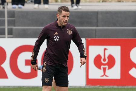 Christian Günter (ab 68.) - Note: 4,5 - Rückte vor dem dritten Gegentor zu spät ein und konnte das Tor von De Bruyne nicht mehr verhindern. Lieferte im Spiel mit Ball nur Ansätze.