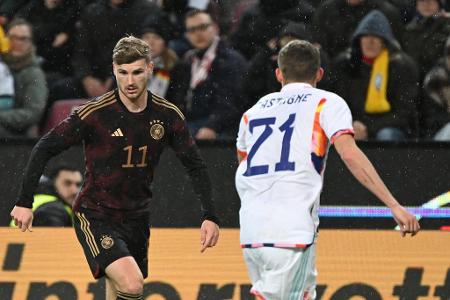 Timo Werner (bis 80.) - Note: 4,5 - Reihte sich mit leichten Ballverlusten in den nervösen Start ein. Brachte mit der Zeit immerhin vereinzelt Torgefahr, wenn er etwas Platz bekam. Setzte eine Top-Chance klar neben das Tor (40.), sein zwischenzeitlicher Ausgleich wurde wegen einer Abseitsstellung aberkannt (59.). Die Quote vor dem Tor war einmal mehr ausbaufähig.
