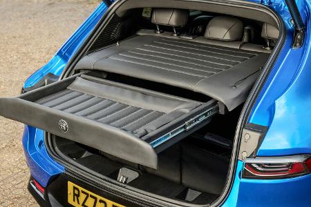 Alfa Romeo Tonale Bambini UK Ausstattung