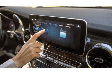 Mercedes Benz Connectivity