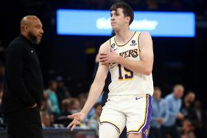 Schröders Lakers gewinnen zum Start - Antetokounmpo verletzt