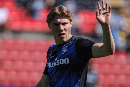 Rasmus Hojlund | 20 | Atalanta Bergamo - In seiner Heimat wird der Däne bereits als 'Haaland-Kopie' gefeiert, ein Wechsel zu einem Top-Klub scheint nur noch eine Frage der Zeit. Der FC Bayern wurde zwar als Interessent gehandelt, dürfte aber zu einem erfahreneren Stürmer tendieren. Zumal mit Mathys Tel schon ein Ausnahmetalent zum Kader zählt.