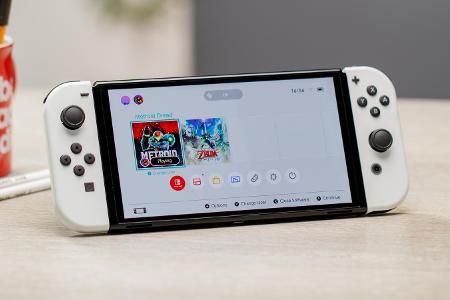 Nintendo Switch (OLED)