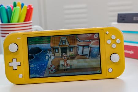 Nintendo Switch Lite